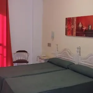** Hotel La Casilla De Enfrente Plm España